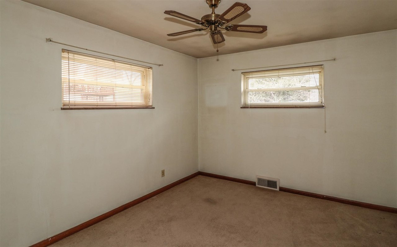 9 Parker Road Newport, KY 41071 - Photo 10 of 19 Gallery Image 10