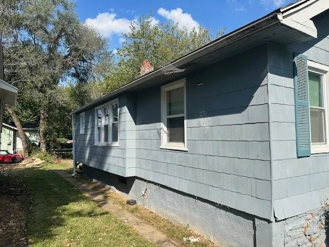 $93,900 | 2908 East 61st Street, Kansas City, MO 64130