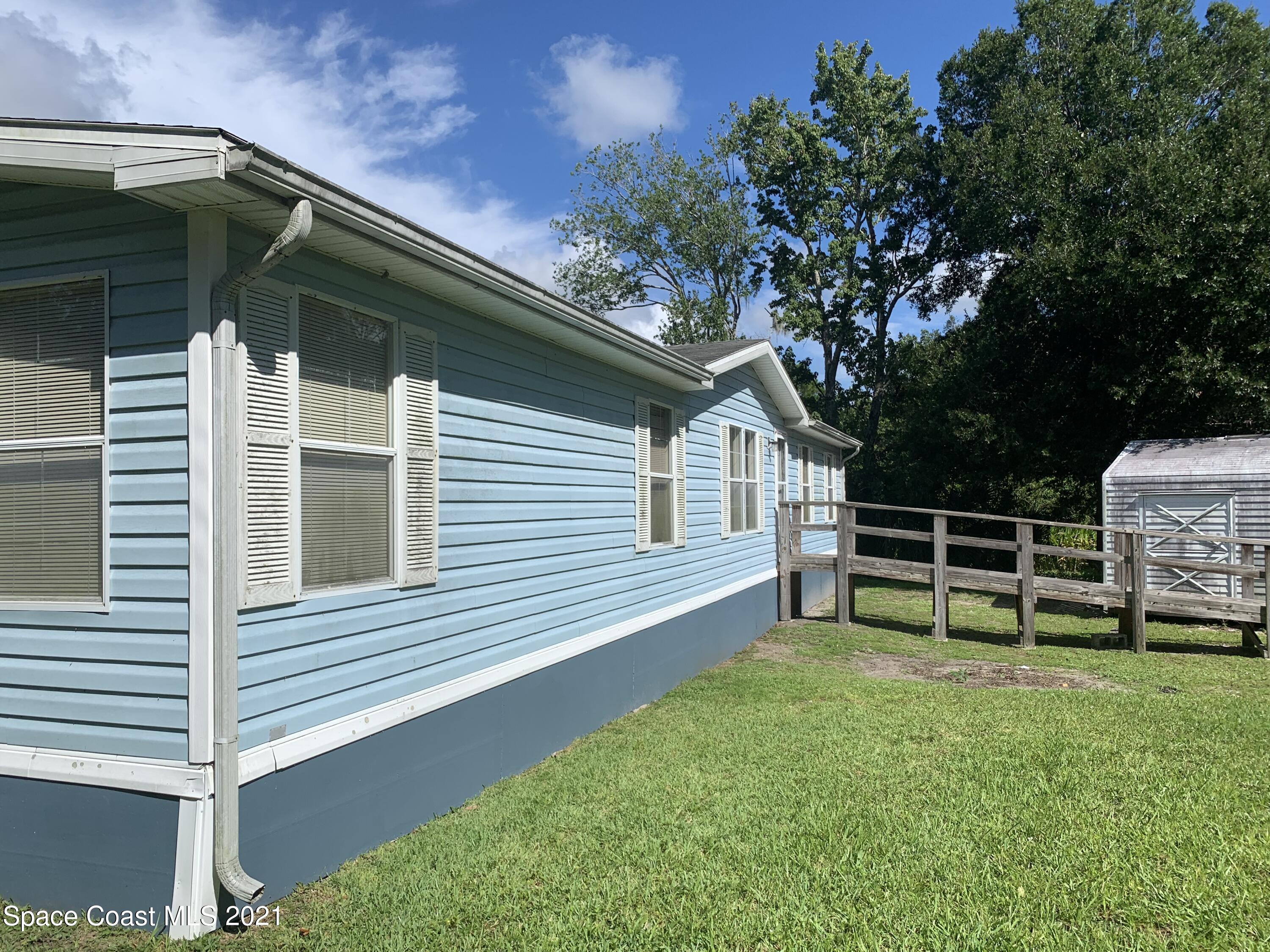 637 Friday Road Cocoa, FL 32926 - Photo 4 of 20 Photo Aug 12, 10 32 19 AM