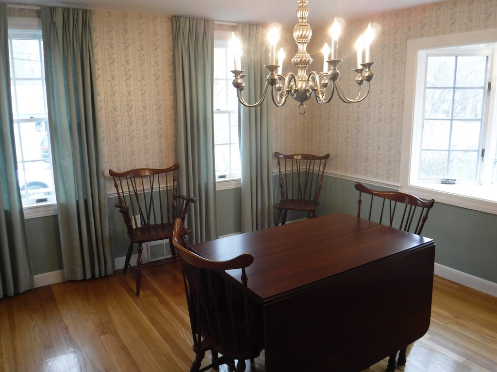 23 Blake Road Weymouth, MA 02188 - Photo 12 of 27 Gallery Image 12