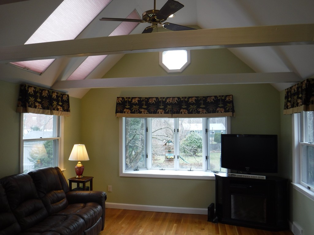 23 Blake Road Weymouth, MA 02188 - Photo 8 of 27 Gallery Image 8