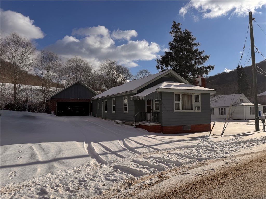 1407 High Street Lewis Run, PA 16738 - Photo 1 of 21