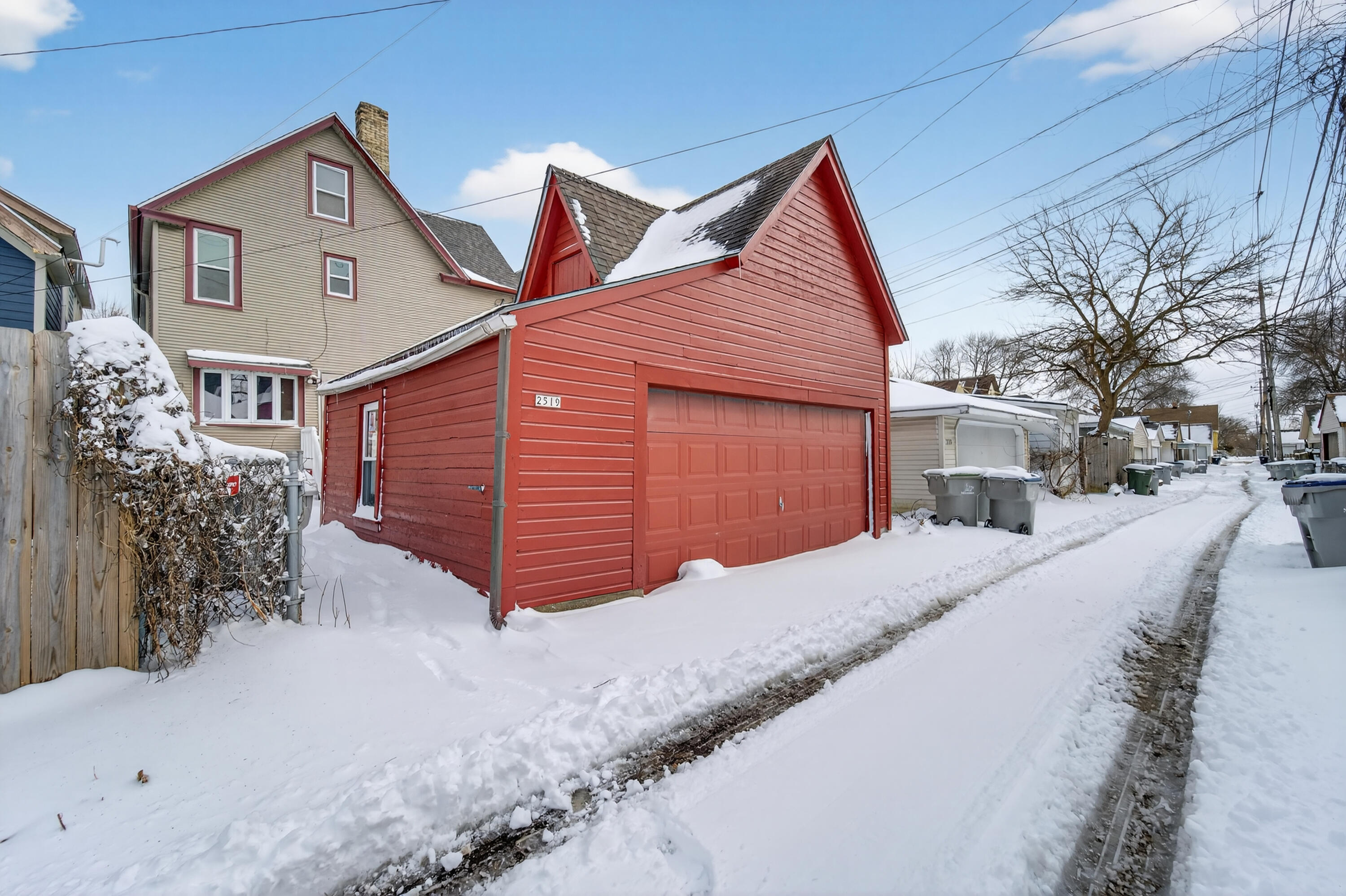 2519 South Austin Street Milwaukee, WI 53207 - Photo 24 of 25 DSC05157