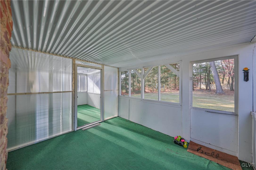 305 Clearview Drive Palmerton, PA 18071 - Photo 17 of 50 Gallery Image 17