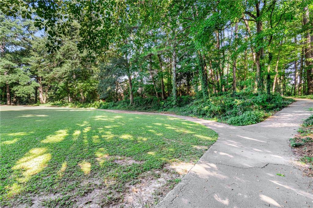 114 Knob Hills Circle Decatur, GA 30030 - Photo 44 of 56