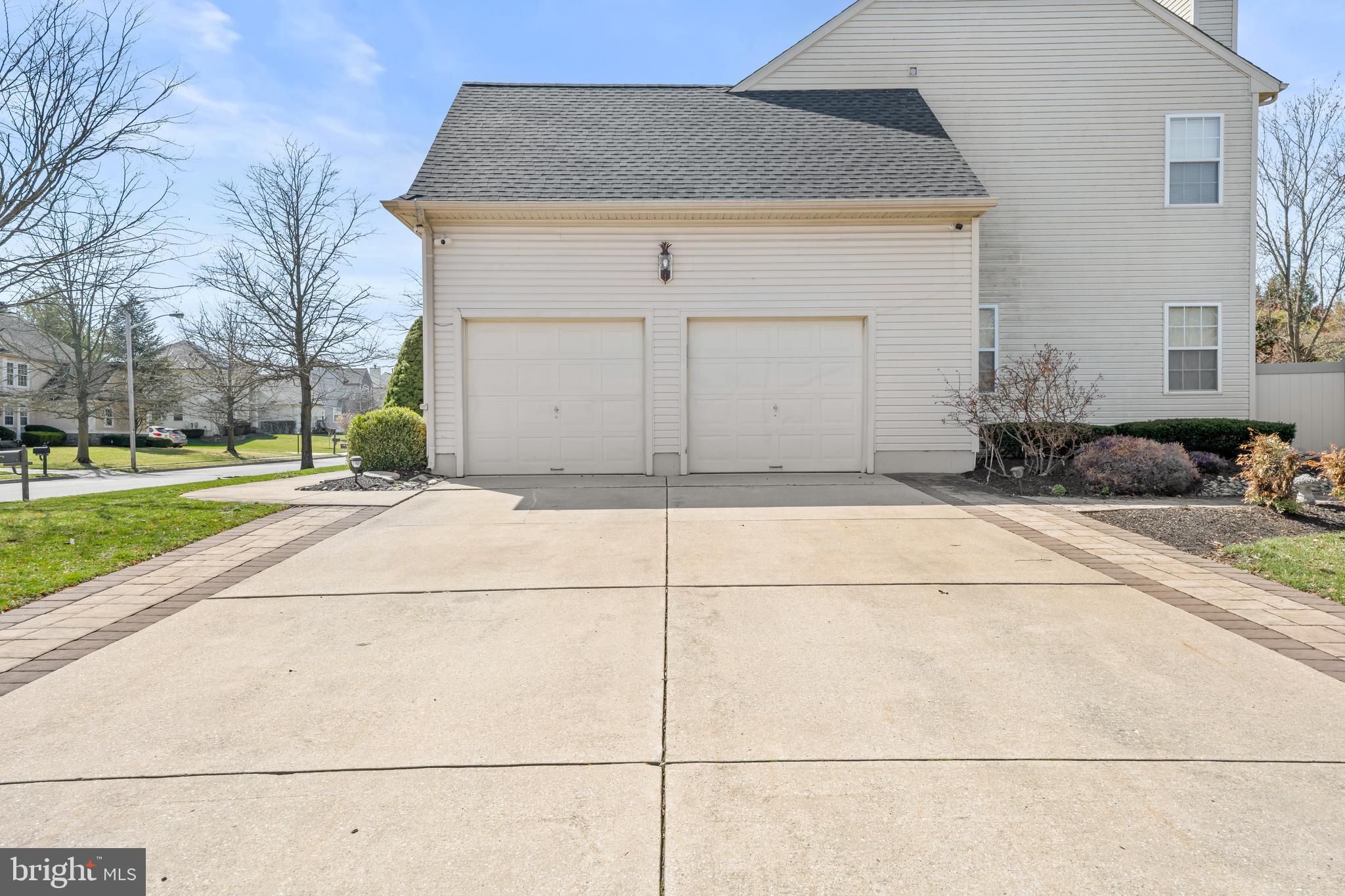 9 Waters Edge Drive Riverside, NJ 08075 - Photo 36 of 40