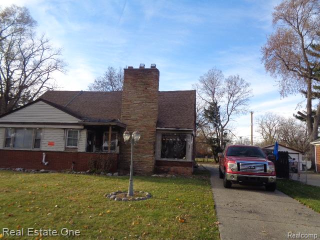 14675 Rutland Street Detroit, MI 48227 - Photo 3 of 27 DSC06814.JPG
