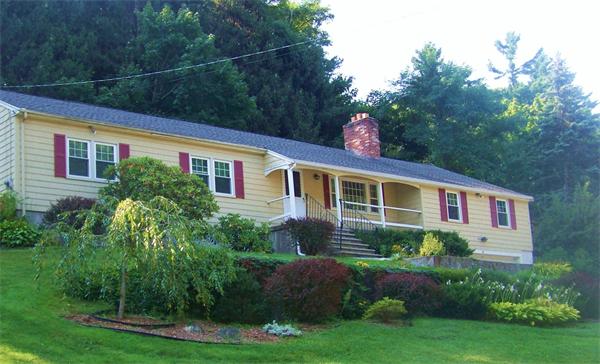 4 Winslow Road Chelmsford, MA 01824 - Photo 1 of 21
