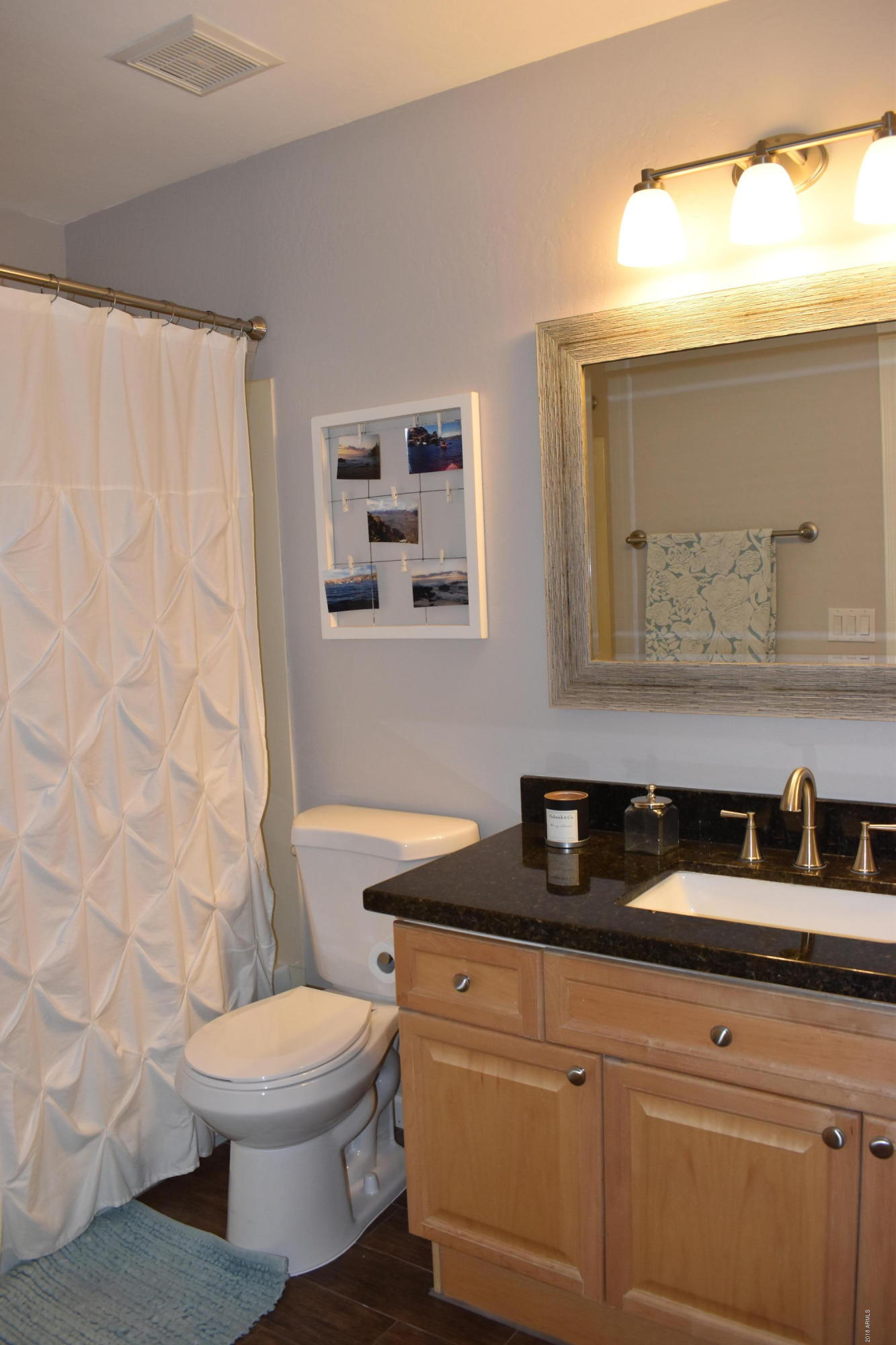 1252 East Redfield Road Phoenix, AZ 85022 - Photo 16 of 29 Bathroom