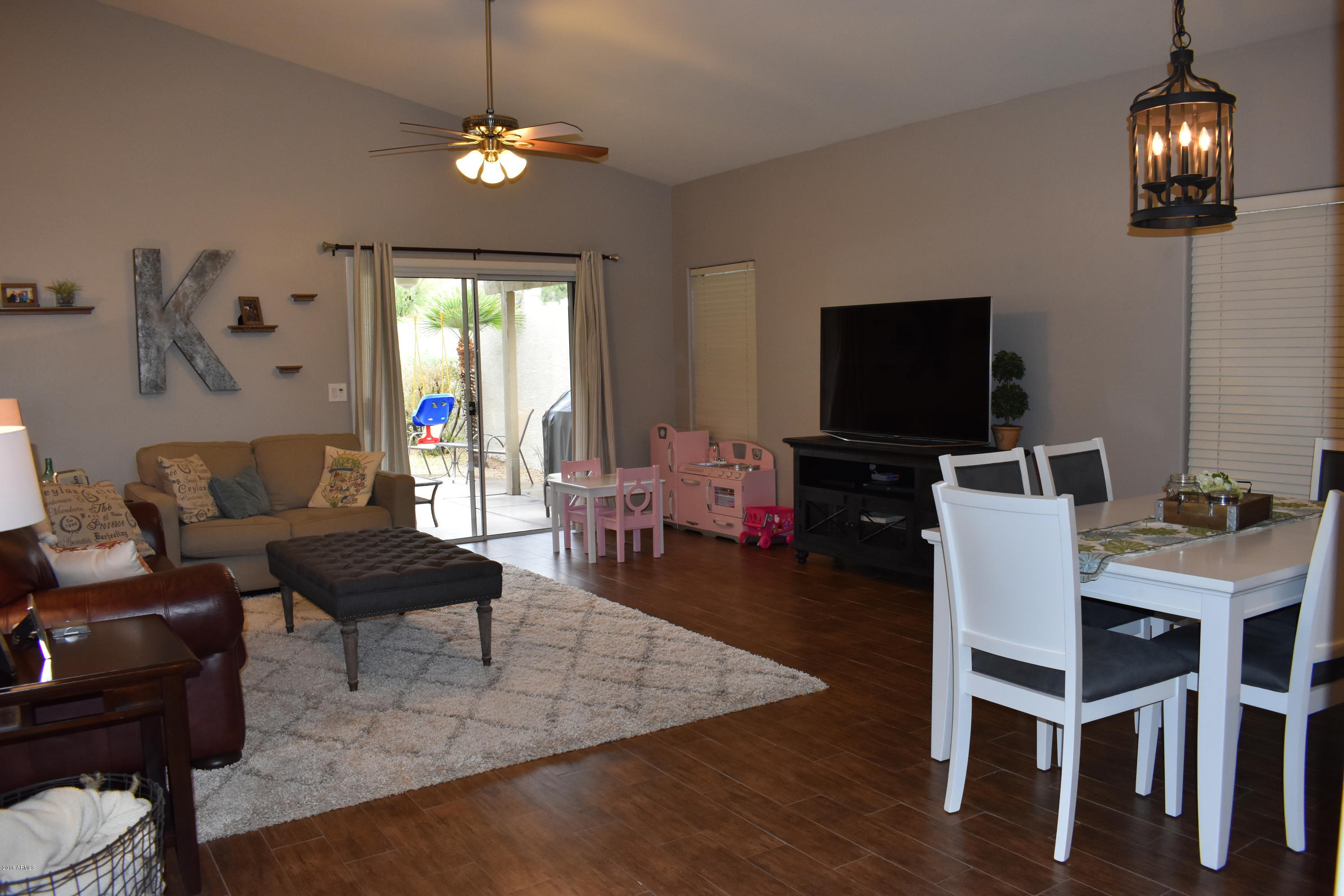 1252 East Redfield Road Phoenix, AZ 85022 - Photo 6 of 29 Great Rm & Dining