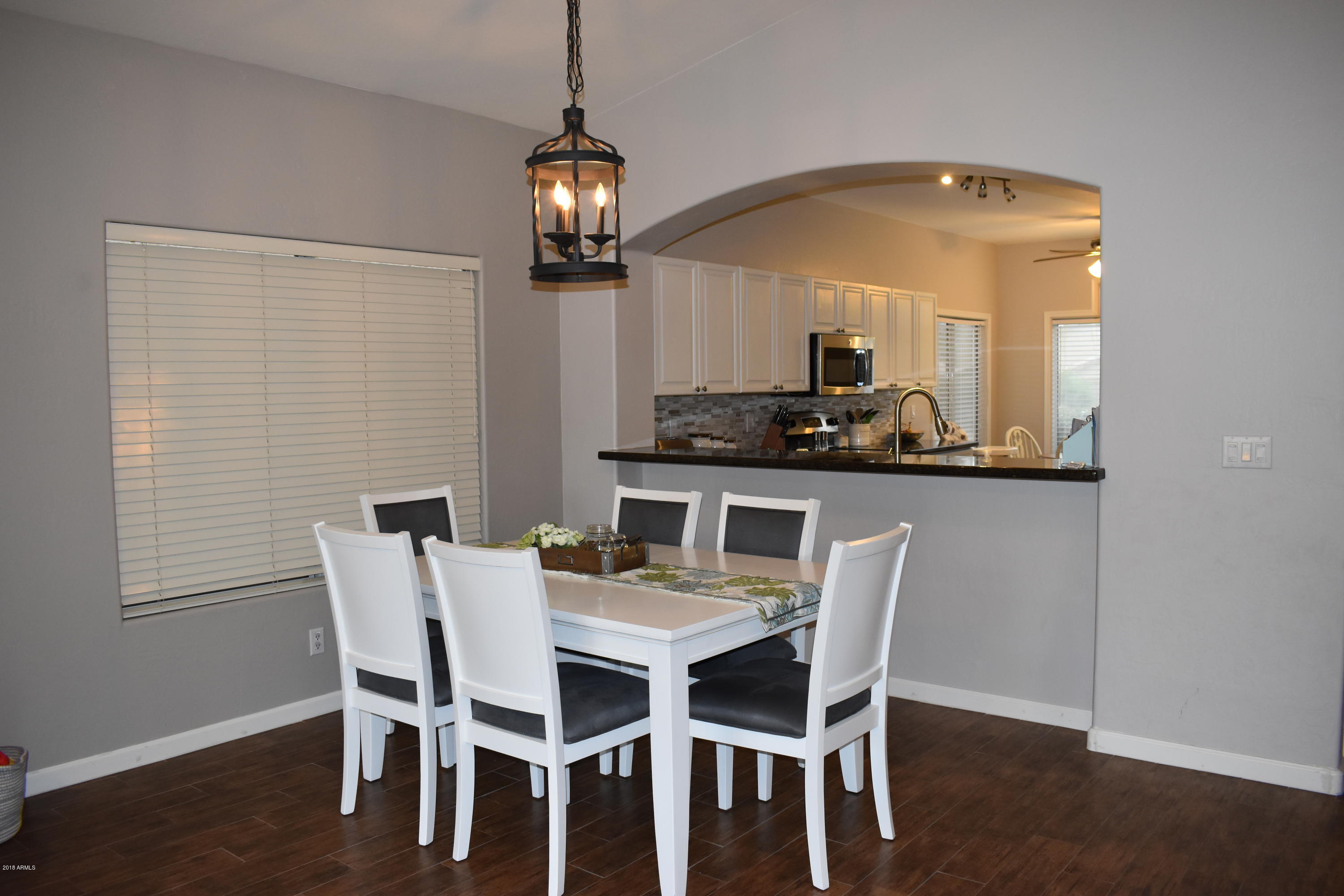1252 East Redfield Road Phoenix, AZ 85022 - Photo 8 of 29 Dining Area