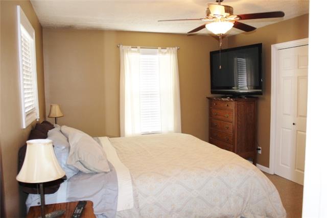 7239 Maple Springs Road Manchester, TN 37355 - Photo 3 of 20 MASTER BEDROOM