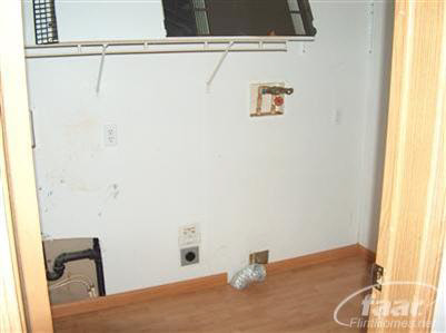 5115 East Vienna Road Clio, MI 48420 - Photo 12 of 13 20139517-11.JPG