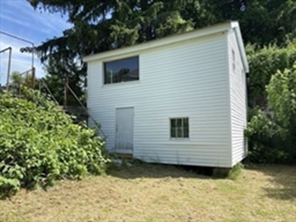 64 West Street Ware, MA 01082 - Photo 3 of 14 Gallery Image 3