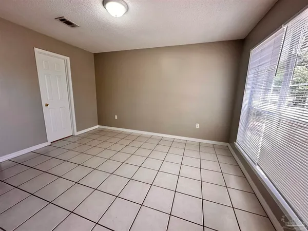 $1,595 | 5715 Cacica Street, Pensacola, FL 32507