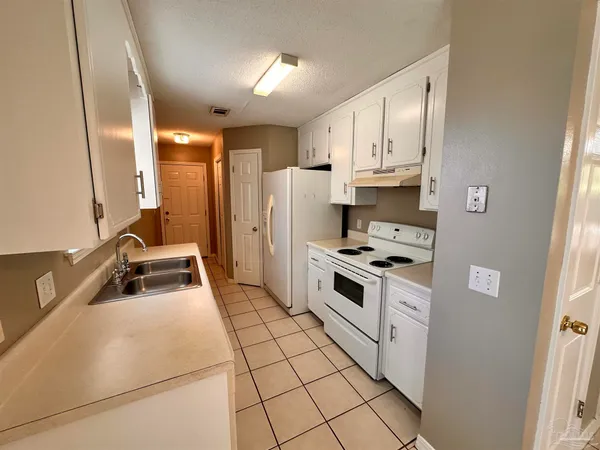 $1,595 | 5715 Cacica Street, Pensacola, FL 32507