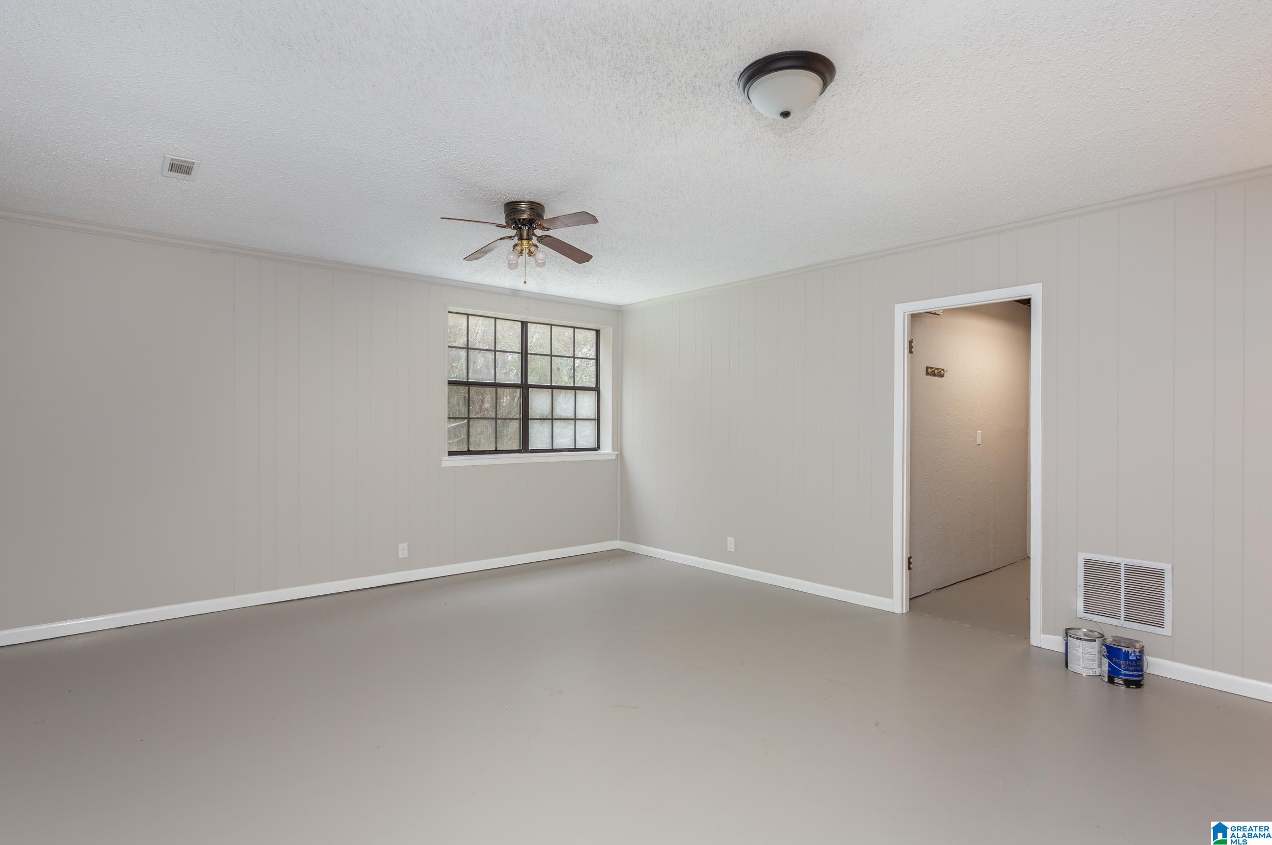 111 Oak Road Anniston, AL 36206 - Photo 17 of 36