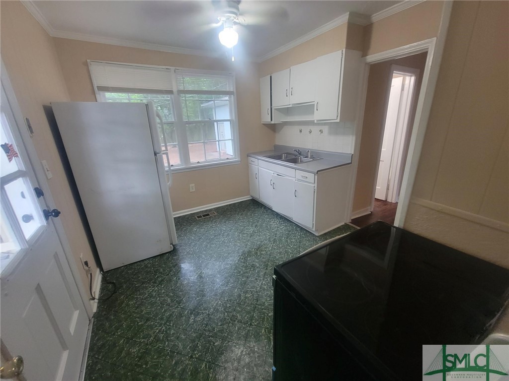 2219 Causton Bluff Road Savannah, GA 31404 - Photo 5 of 11 Gallery Image 5