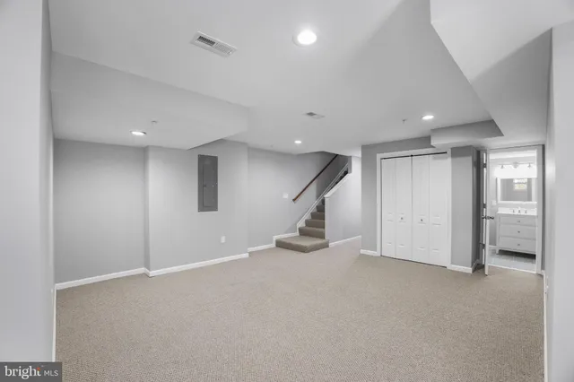 a view of empty room