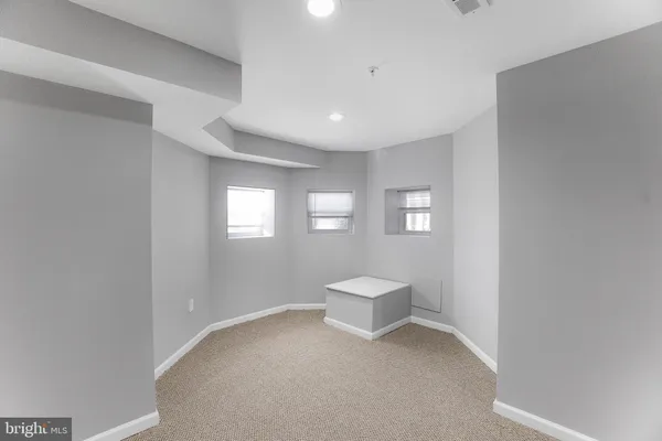 $5,500 | 2917 13th Street Northwest, Washington, DC 20009