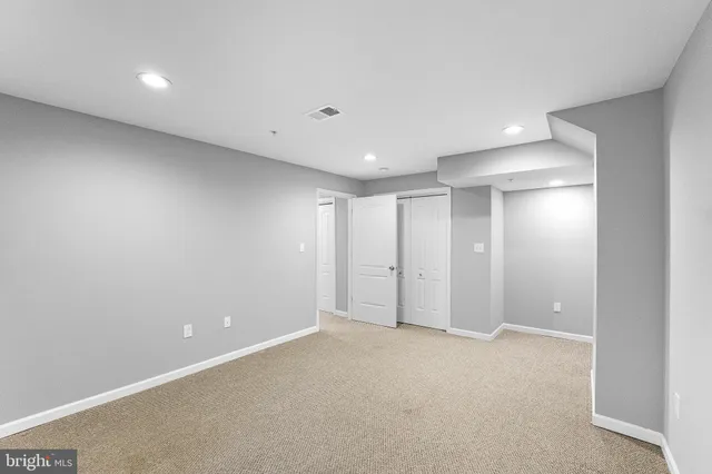 $5,000 | 2917 13th Street Northwest, Washington, DC 20009