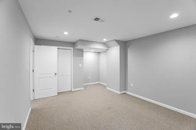 $5,000 | 2917 13th Street Northwest, Washington, DC 20009