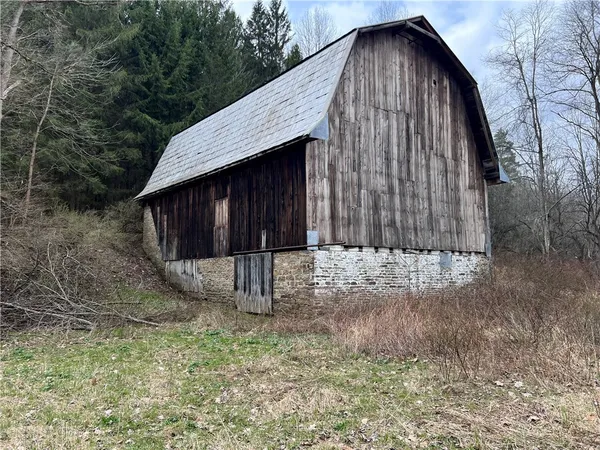 $1,100,000 | 1972 Monegan Road, Burns, NY 14822