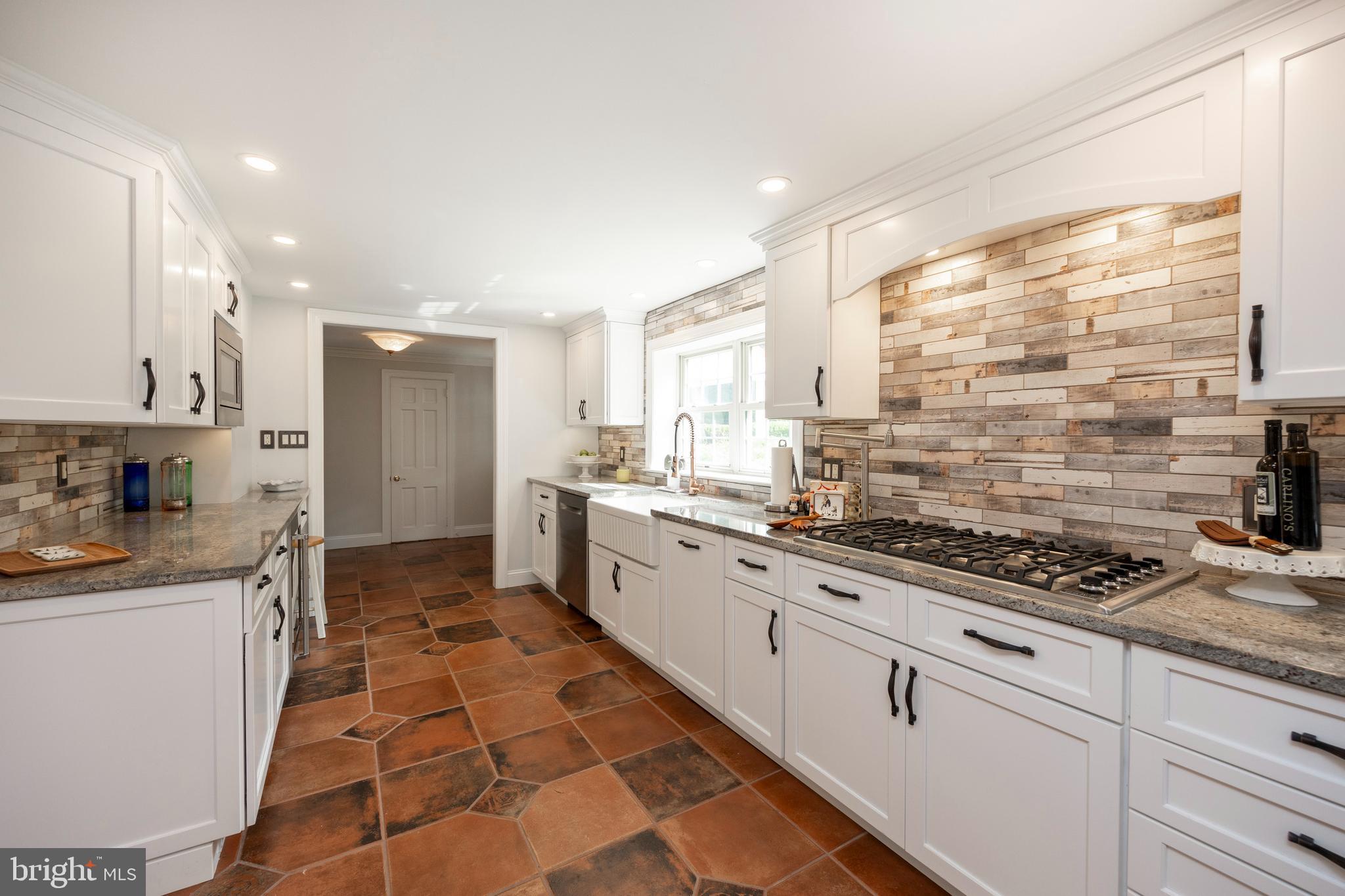 4015 Howell Road Malvern, PA 19355 - Photo 4 of 74