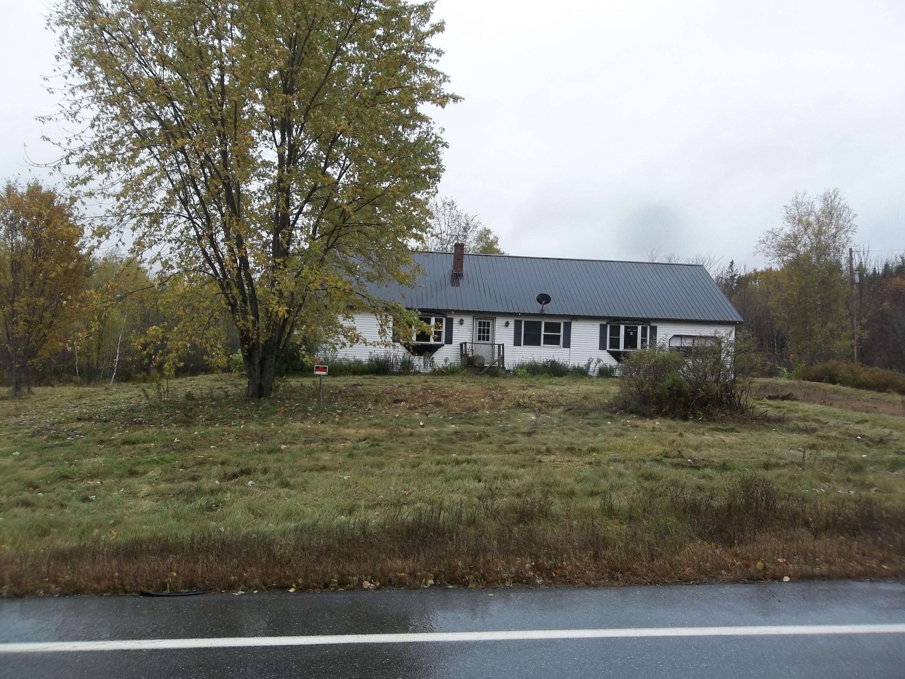164 Lakeview Road Topsfield, ME 04490 - Photo 2 of 5 100_1636
