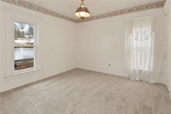 $249,900 | 18 Pleasant Street, Manchester, NY 14432