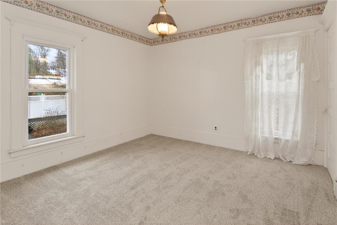 18 Pleasant Street Manchester, NY 14432 - Photo 23 of 34