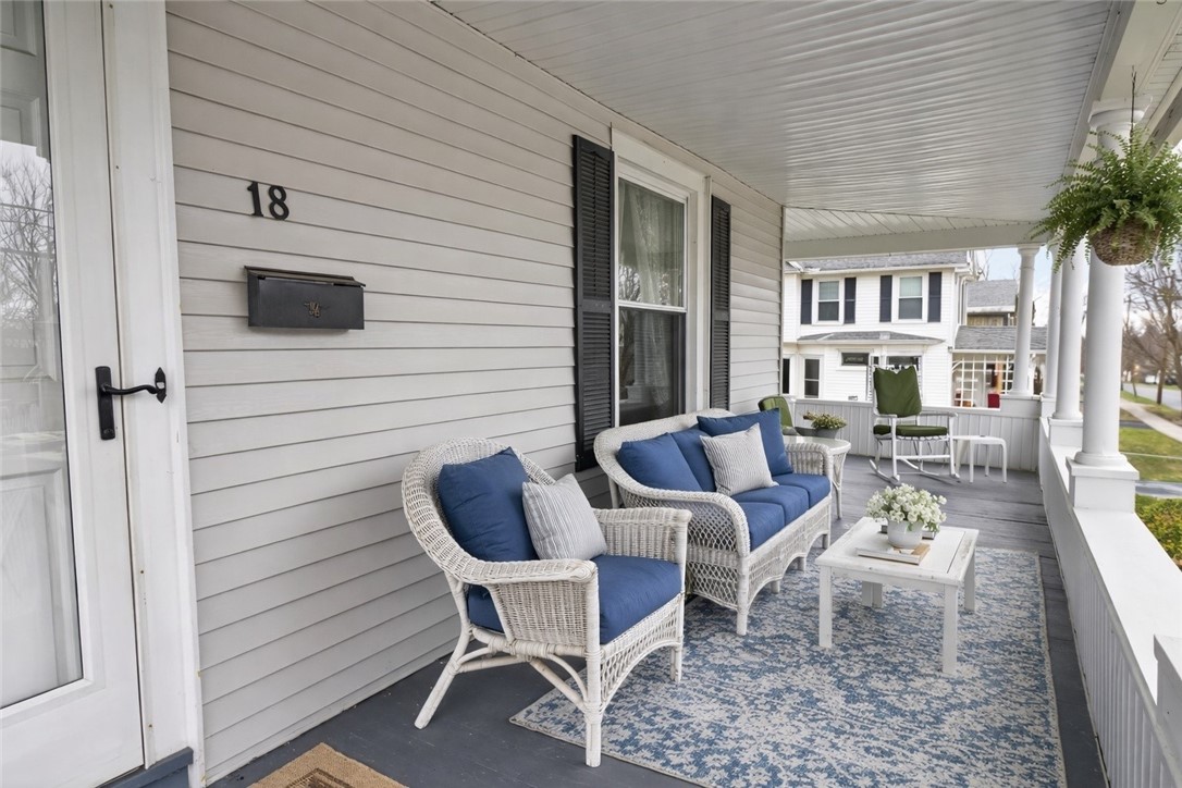 18 Pleasant Street Manchester, NY 14432 - Photo 3 of 34