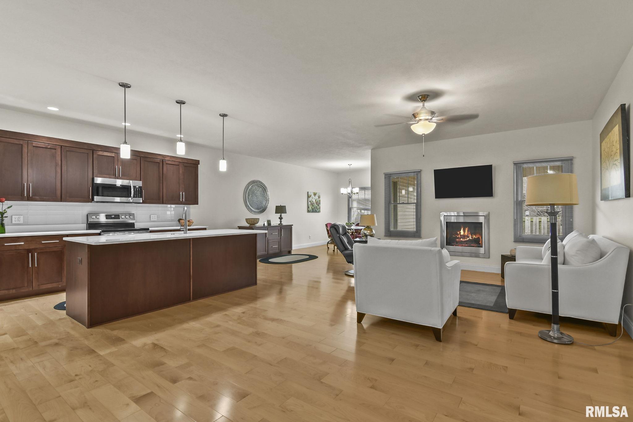 3310 Lakemere Drive Springfield, IL 62711 - Photo 8 of 36 Gallery Image 8