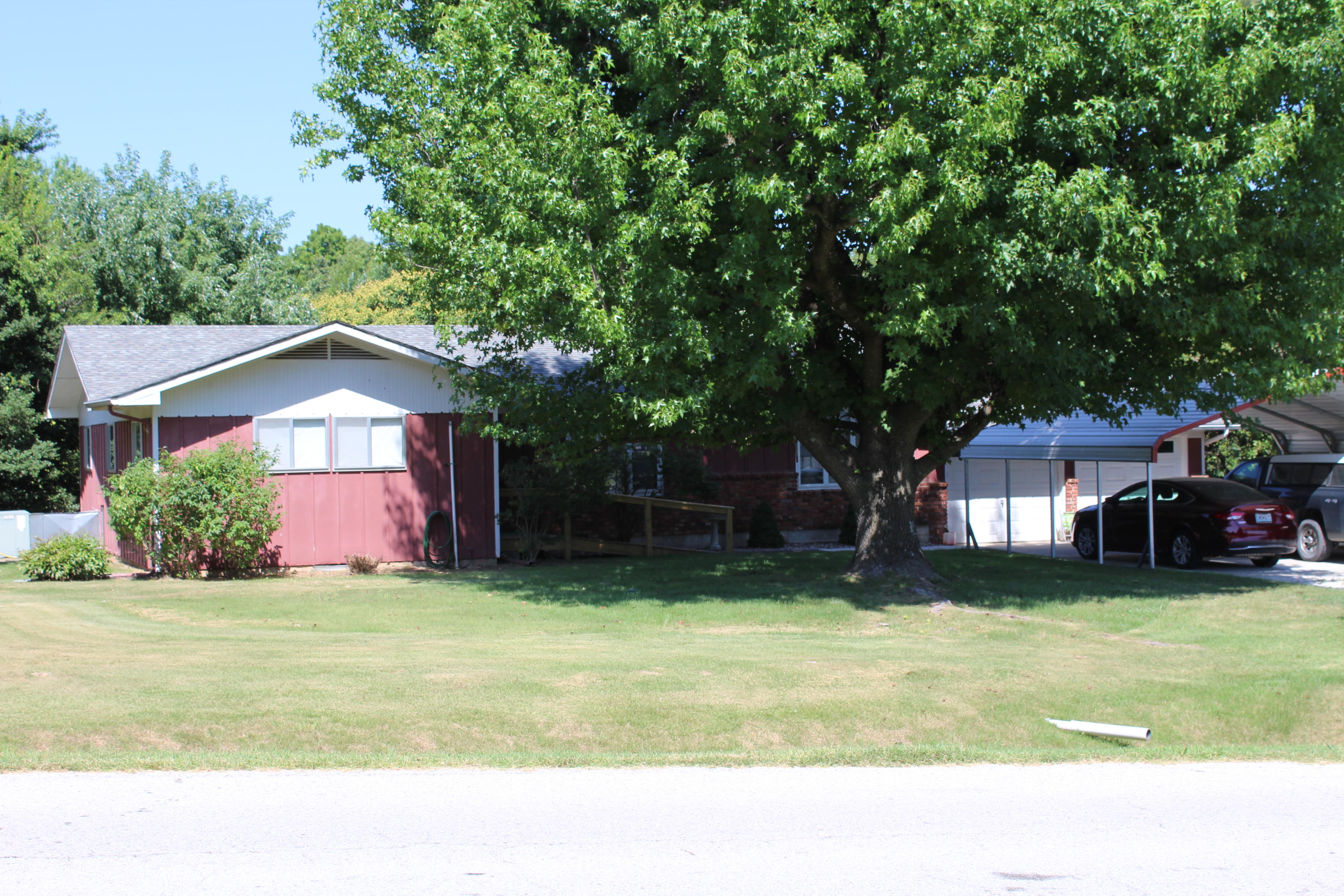 456 Cemetery Road Neosho, MO 64850 - Photo 1 of 1 IMG_0421