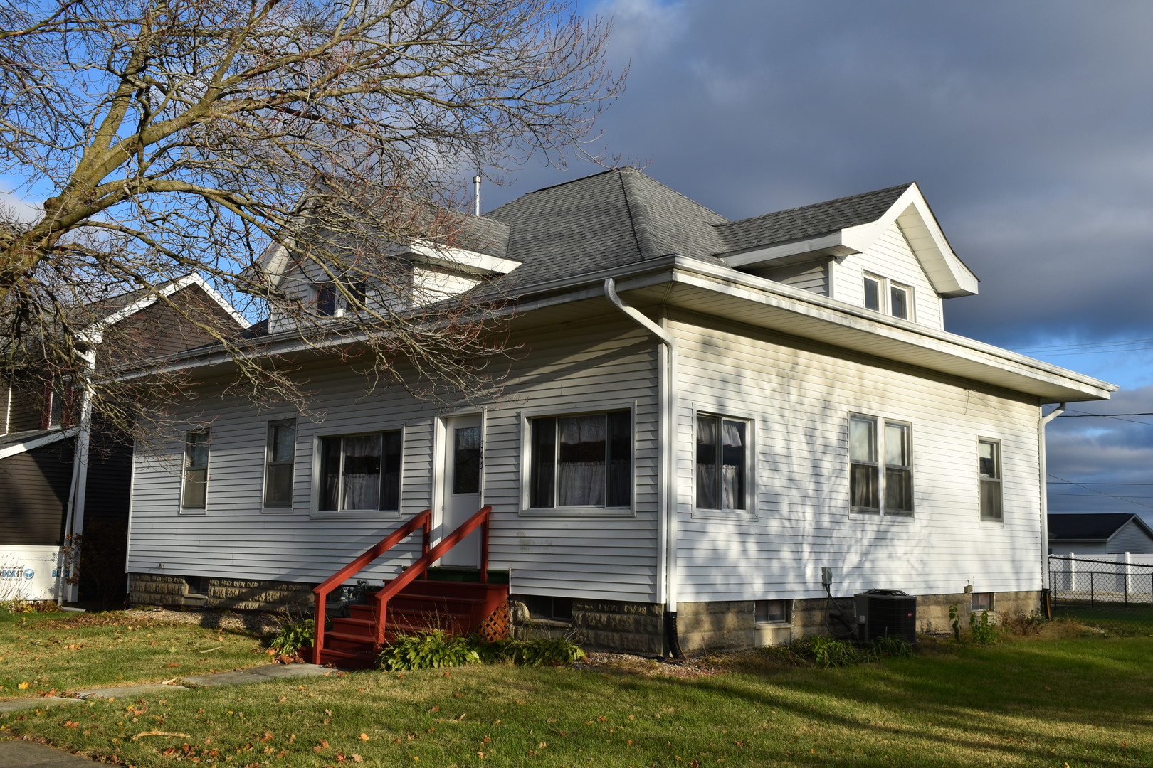 305 Church Street Benson, IL 61516 - Photo 1 of 18 Gallery Image 1