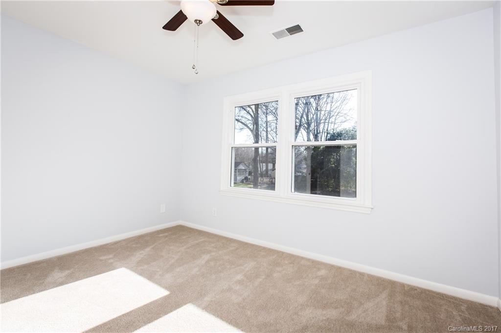 5812 Portburn Road Charlotte, NC 28211 - Photo 19 of 24 Gallery Image 19