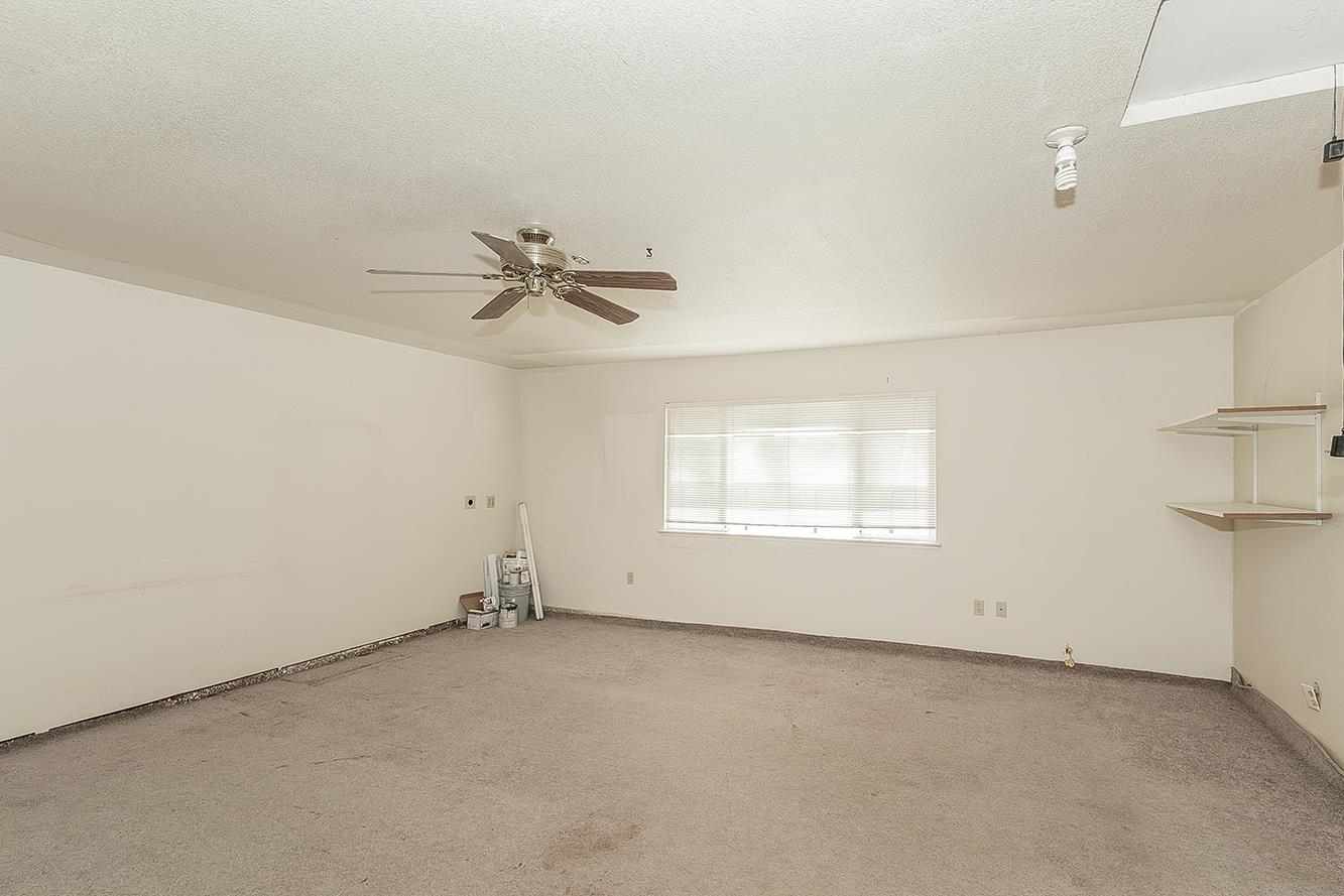 22085 Watts Valley Road Sanger, CA 93657 - Photo 29 of 98