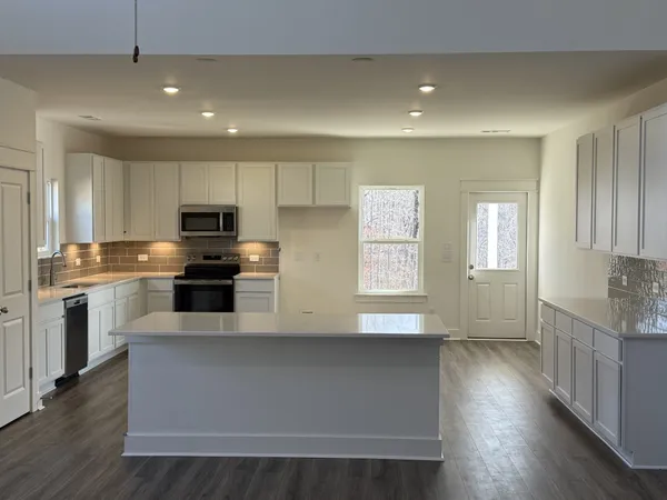 $659,990 | 7256 Fairlawn Drive, Fairview, TN 37062