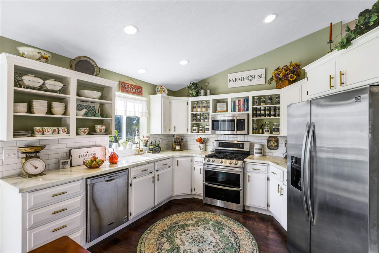 226 North Houk Road Spokane Valley, WA 99216 - Photo 10 of 44
