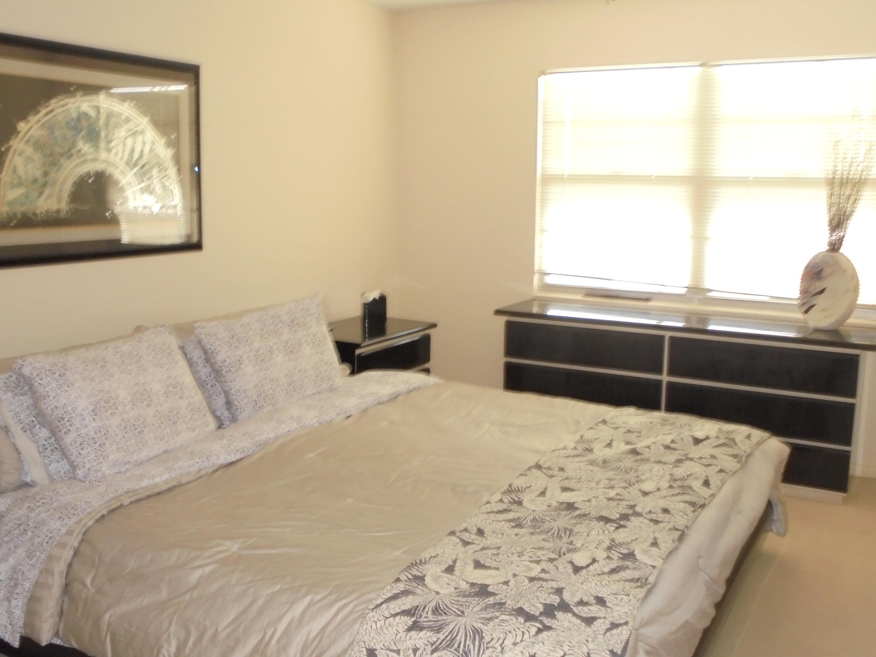 2058 Exeter Boca Raton, FL 33434 - Photo 10 of 20 024