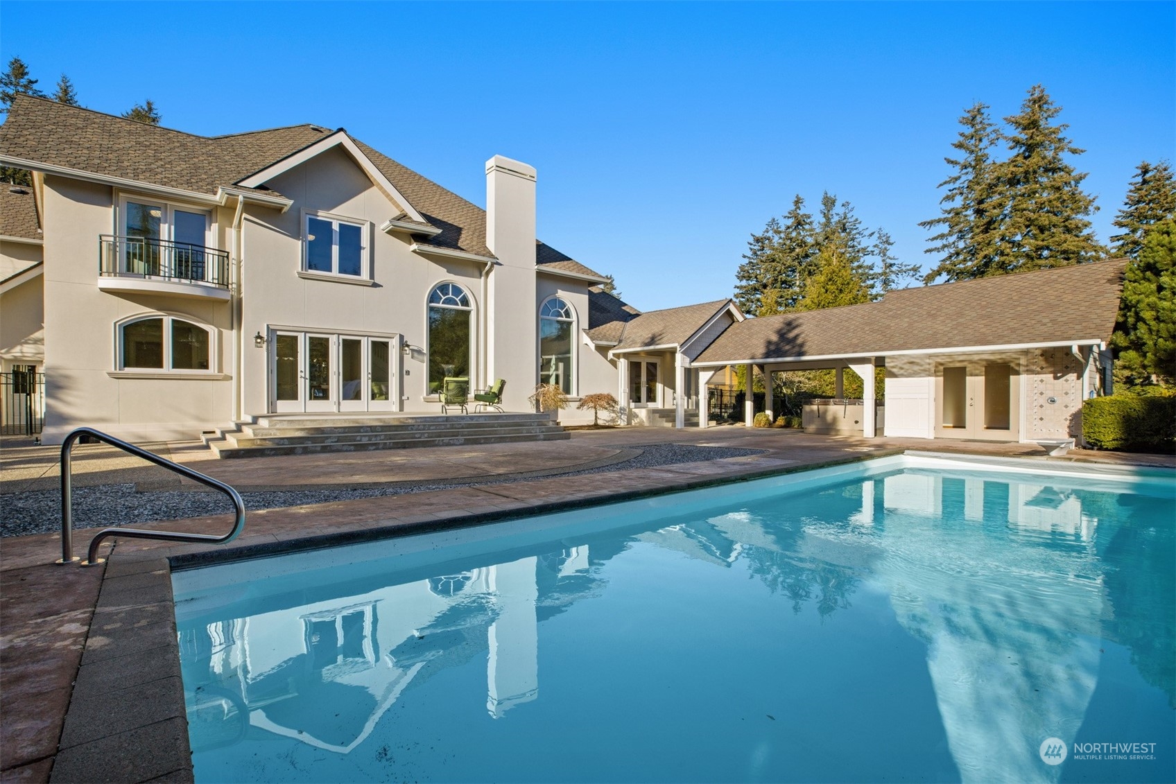 627 Linden Road Bellingham, WA 98225 - Photo 36 of 40 a house view with a outdoor space