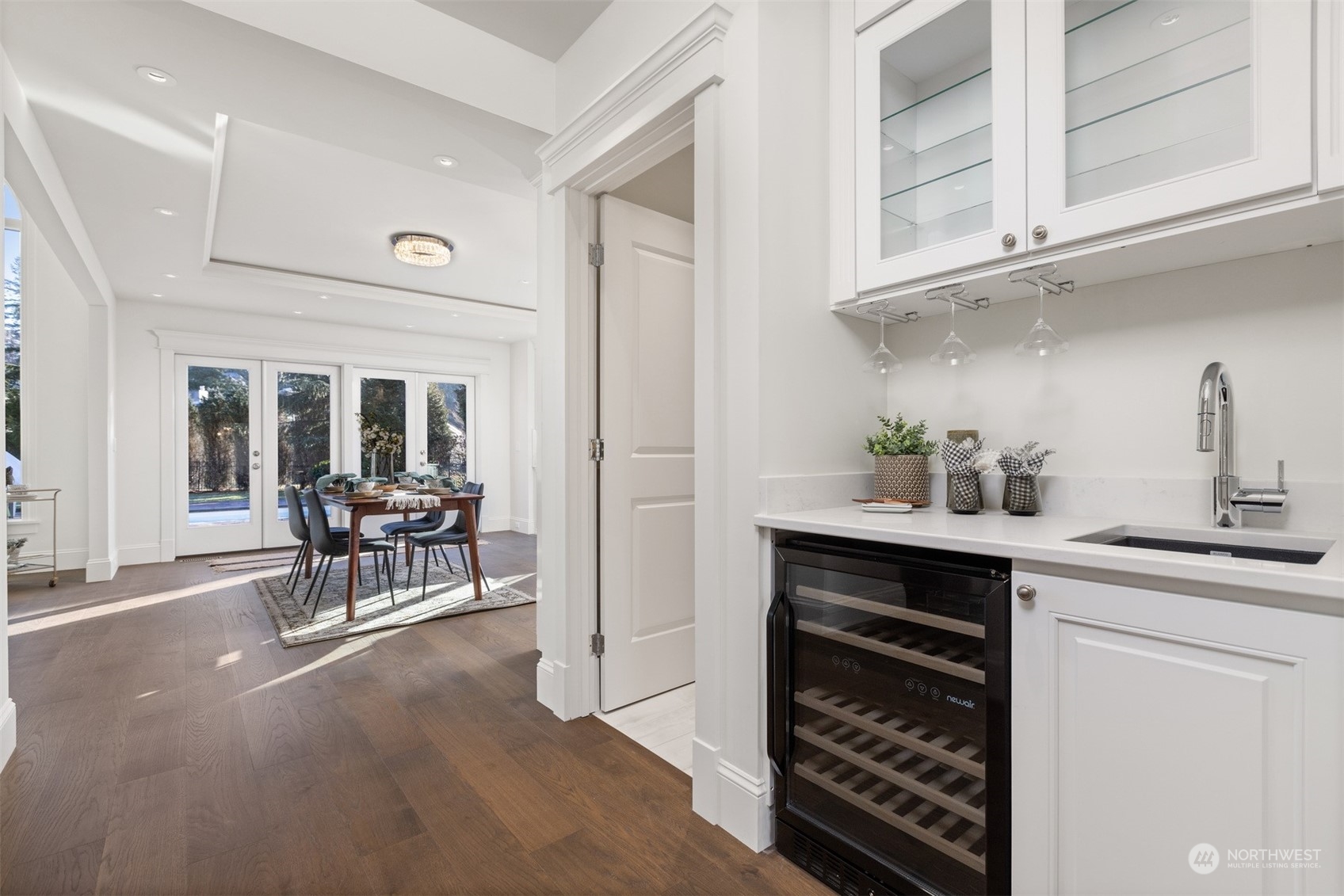 627 Linden Road Bellingham, WA 98225 - Photo 9 of 40 a kitchen with stainless steel appliances kitchen island granite countertop a refrigerator and cabinets