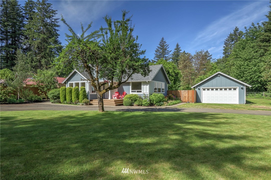 3800 Sunnyslope Road Southwest Port Orchard, WA 98367 - Photo 1 of 32 Gallery Image 1