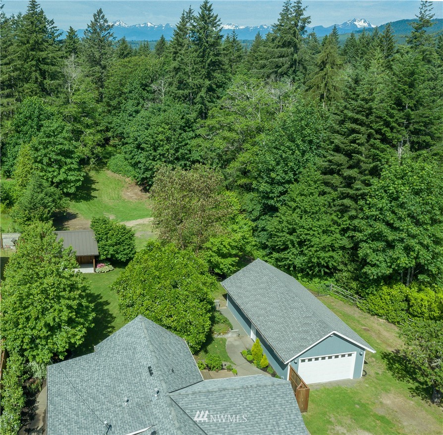 3800 Sunnyslope Road Southwest Port Orchard, WA 98367 - Photo 2 of 32 Gallery Image 2