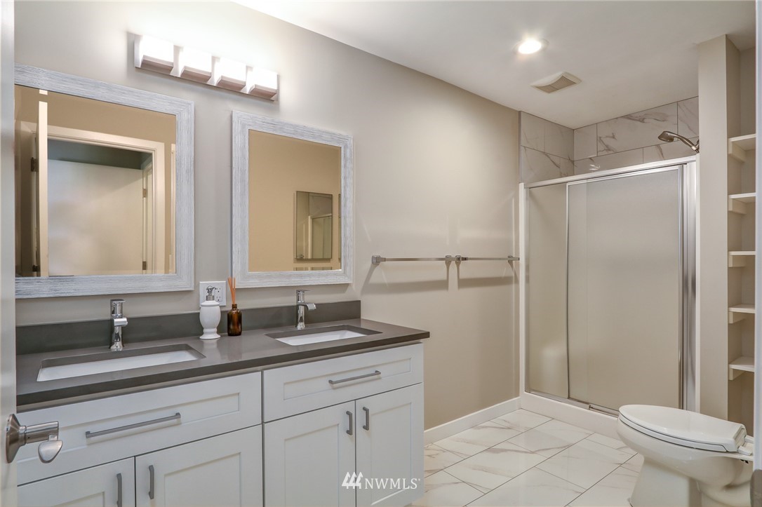 3800 Sunnyslope Road Southwest Port Orchard, WA 98367 - Photo 16 of 32 Gallery Image 16