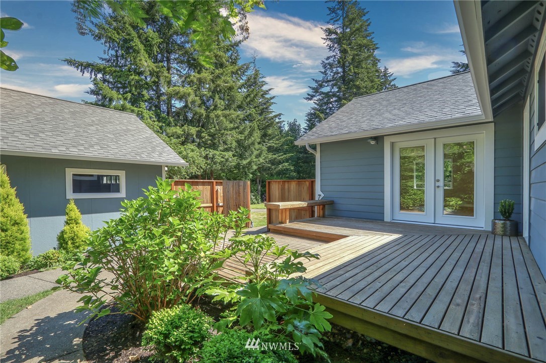 3800 Sunnyslope Road Southwest Port Orchard, WA 98367 - Photo 28 of 32 Gallery Image 28