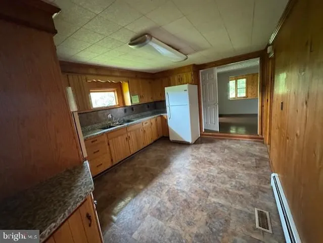 a view of a storage & utility room