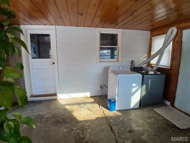 $169,900 | 408 North 7th Street, La Grange, MO 63448