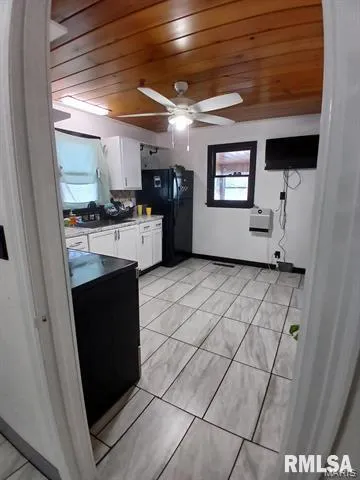 $169,900 | 408 North 7th Street, La Grange, MO 63448