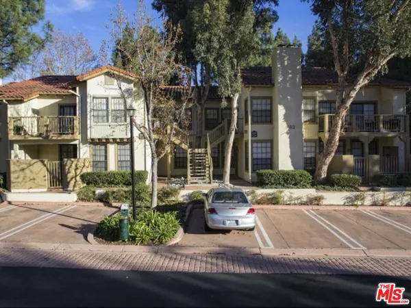 $3,041 | 973 Westcreek Lane, Unit 243, Westlake Village, CA 91362